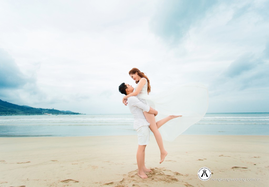 Ảnh cưới nhẹ nhàng tại biển Đà Nẵng